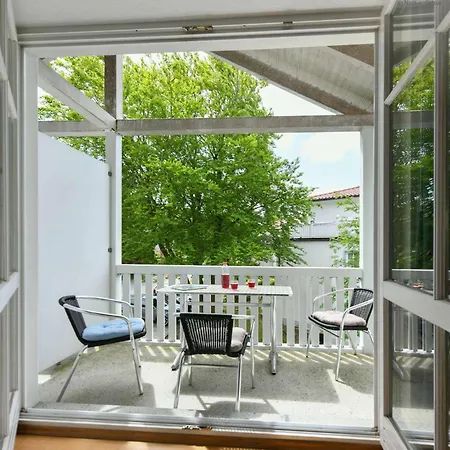 Apartment Malte 8 *